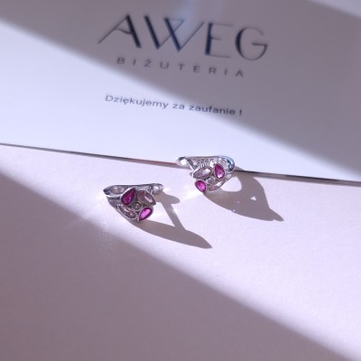 Kolczyki srebrne na angielskim zapięciu z różowymi cyrkoniami