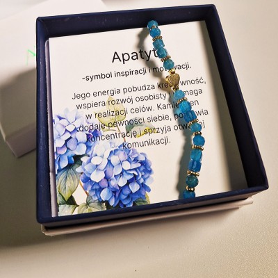 Bransoletka z apatytem i koralikami w kolorze złotym - przekładana