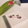 Kolczyki srebrne z rubinem otoczonym cyrkoniami na sztyft