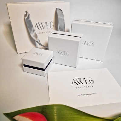 Zawieszka srebrna z topazem