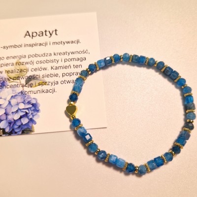 Bransoletka z apatytem i koralikami w kolorze złotym - przekładana