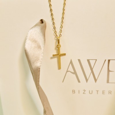 Zawieszka złoty krzyżyk