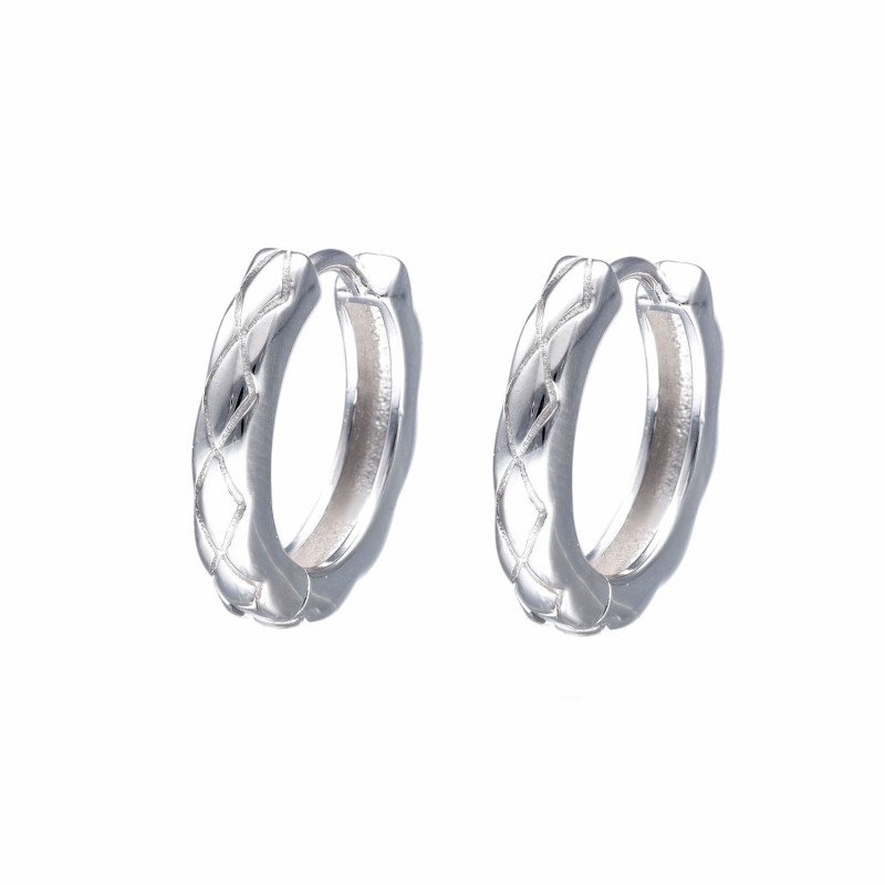 Kolczyki srebrne kółka z ozdobnymi nacięciami