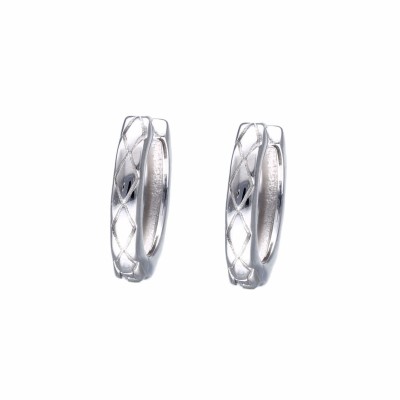 Kolczyki srebrne kółka z ozdobnymi nacięciami