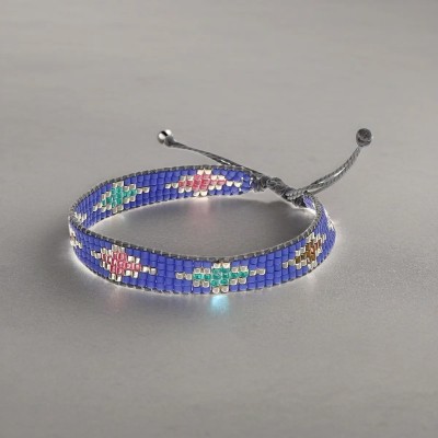 Bransoletka wykonana z japońskich koralików miyuki  w niebieskim kolorze