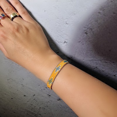 Bransoletka wykonana z japońskich koralików miyuki w pomarańczowym kolorze