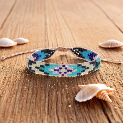 Bransoletka wykonana z japońskich koralików miyuki w stonowanych odcieniach