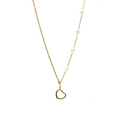 Naszyjnik ze stali szlachetnej złocony z sercem i perłami