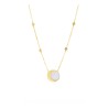 Naszyjnik pozłacany na łańcuszku typu ankier z ozdobnymi elementami - okrągła zawieszką z masą perłową