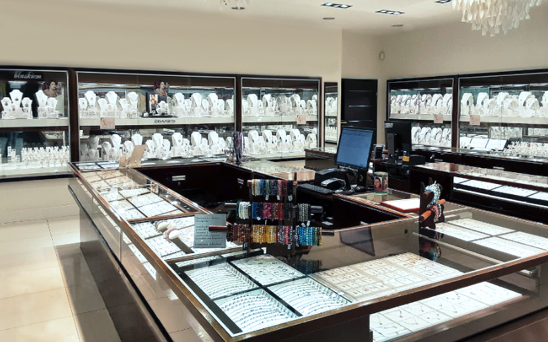 Salon AWEG w Zawadzie, Centrum Handlowe Turawa Park